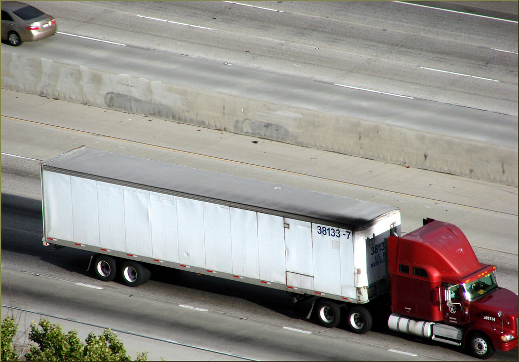 Tips for Getting a CDL Job With No Prior Experience